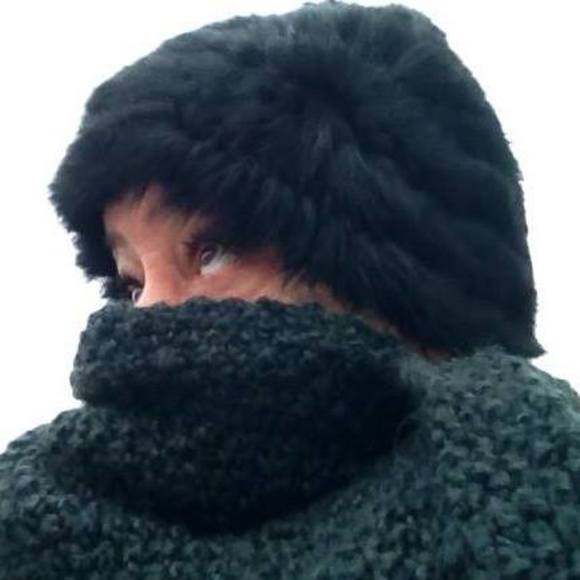 Meet your Posher, Deborah - Picture 1 of 1